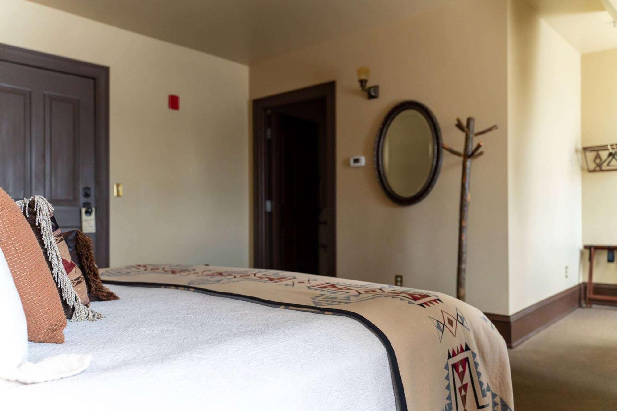 Sheridan Inn - Best Western Signature Collection Ngoại thất bức ảnh